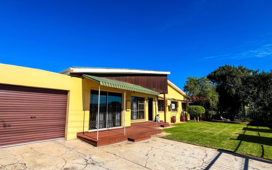 3 Bedroom Property for Sale in Manor Heights Eastern Cape